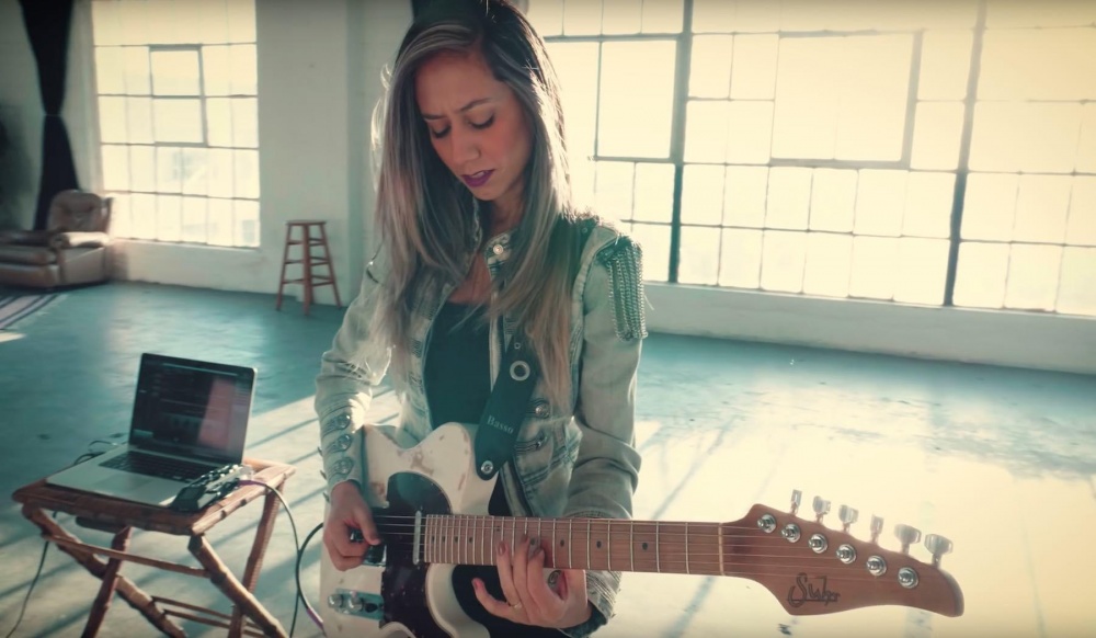 Lari Basilio – артист Seymour Duncan